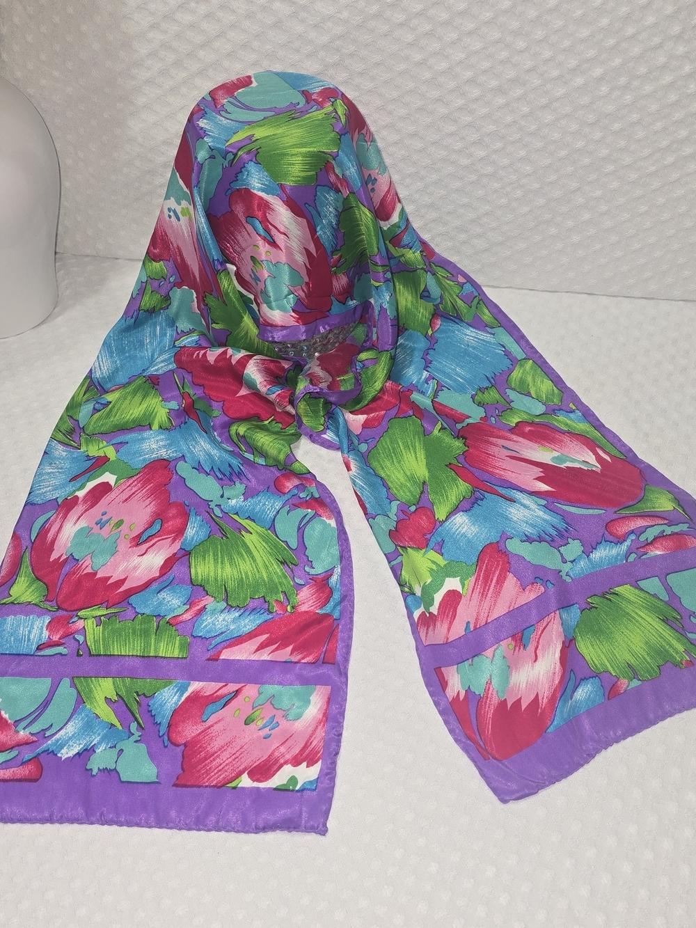 VINTAGE LIZ CLAIBORNE RECTANGLE SILK SCARF WATERCOLOR TULIPS RED PURPLE GREEN